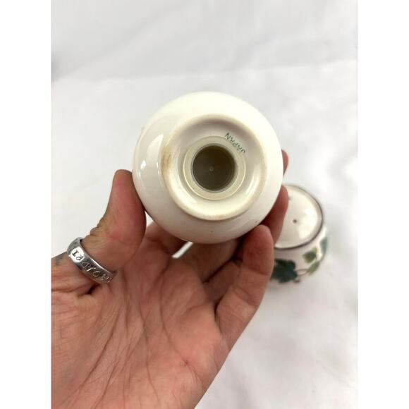 VTG Green Ivy Plant Salt and Pepper Ceramic Shakers Japan Set - Picture 4 of 16